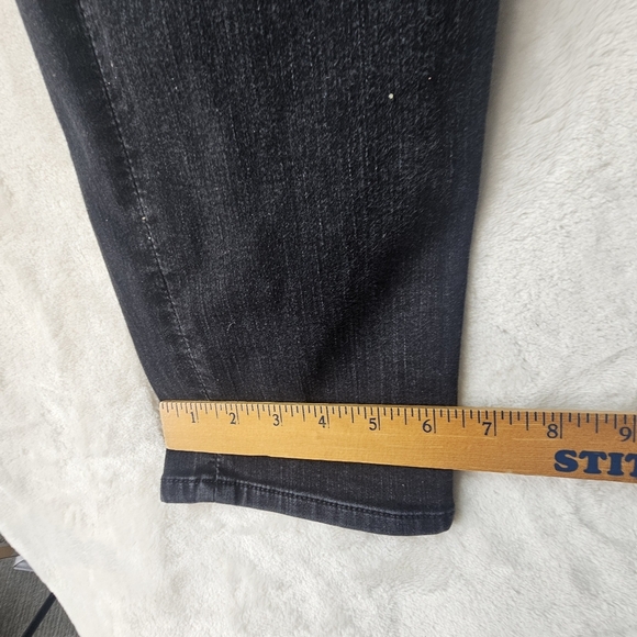 Kut from the Kloth Jeans Black Denim Women’s 10 Short Straight Leg Petite - Picture 5 of 13